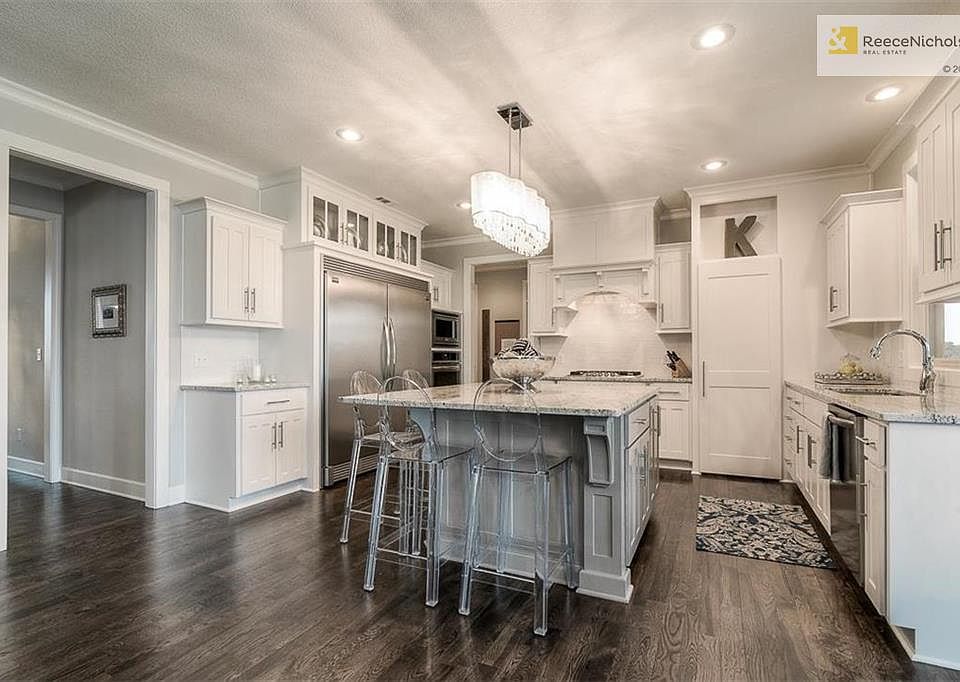1st image of 6759 Arapahoe Dr