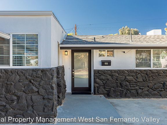3rd image of 9311 Valjean Ave