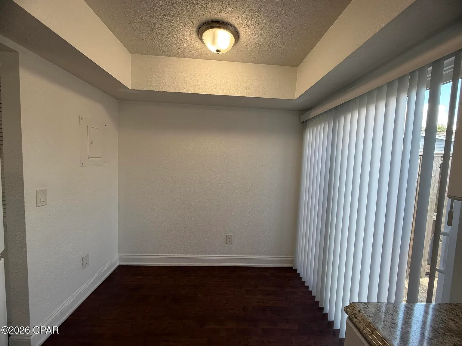 2 bed, 1.5 bath, 850 sqft, $1,195 — Photo 4