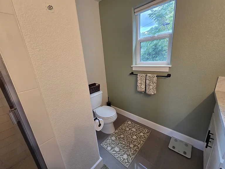 710 Landis Cir — Photo 21