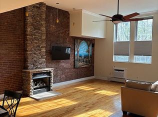 215 Washington St APT 3, Tappan, NY 10983