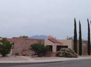 991 W Rio Guaymas, Green Valley, AZ 85614