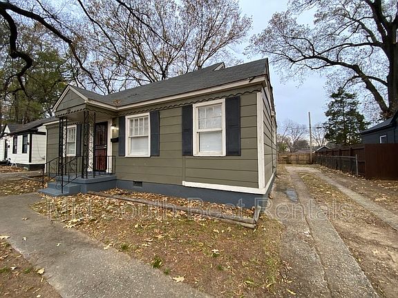 2nd image of 3384 Buchanan Ave