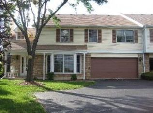 9973 Cambridge Dr UNIT D, Mokena, IL 60448