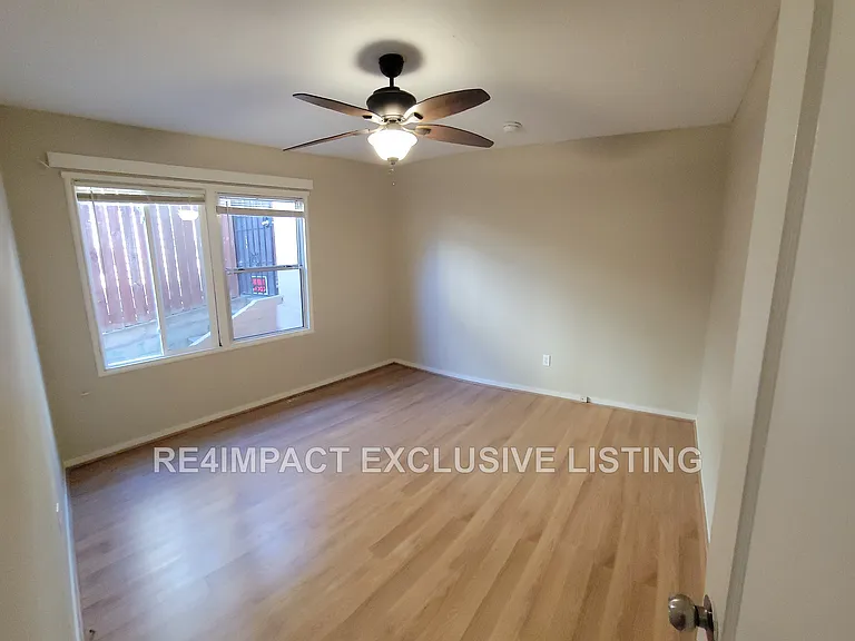 1257 E 34th St — Photo 10