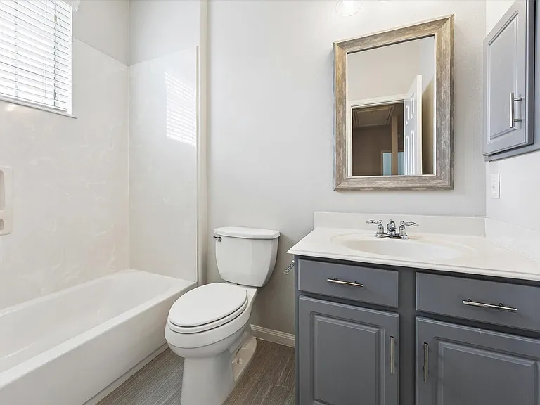 3328 Masters Point Dr — Photo 18