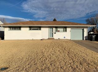 3120 Fairmount Ln, Pueblo, CO 81008