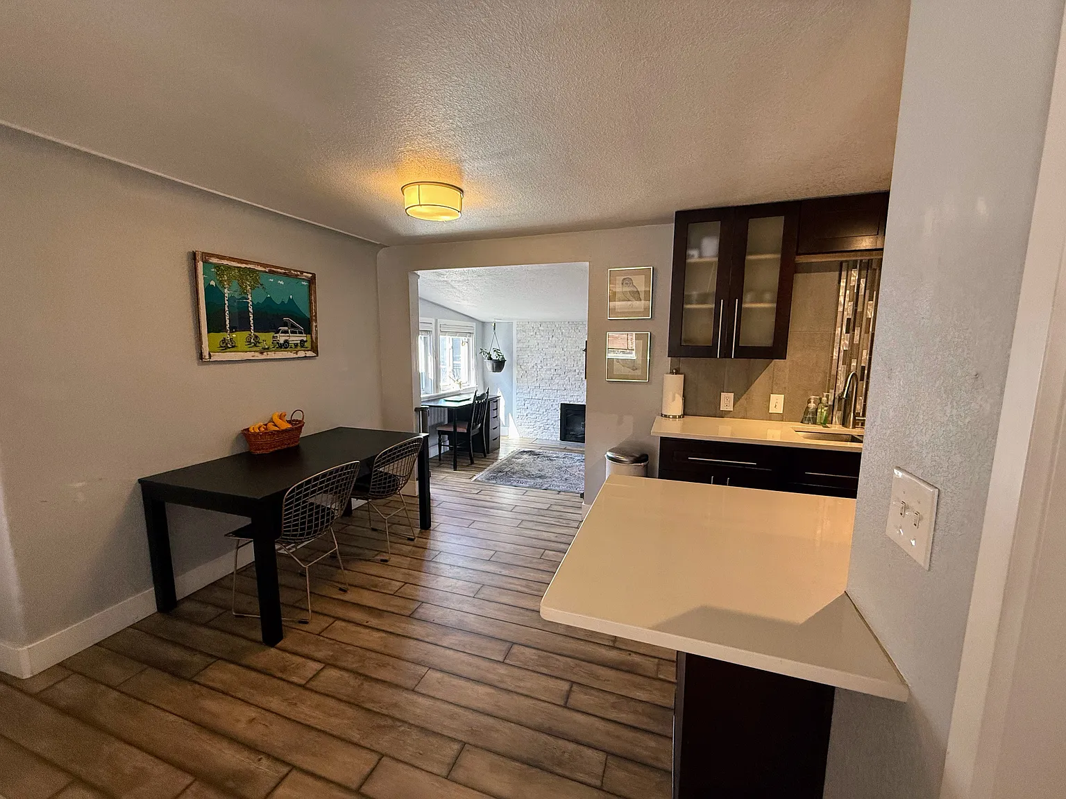 3 bed, 1062 sqft, $2,600 — Photo 3