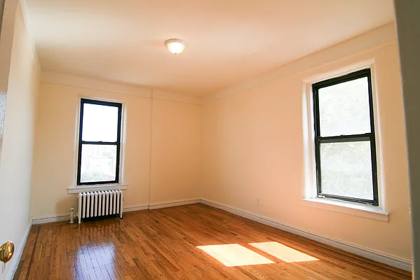 Rented by Horowitz Real Estate | media 11