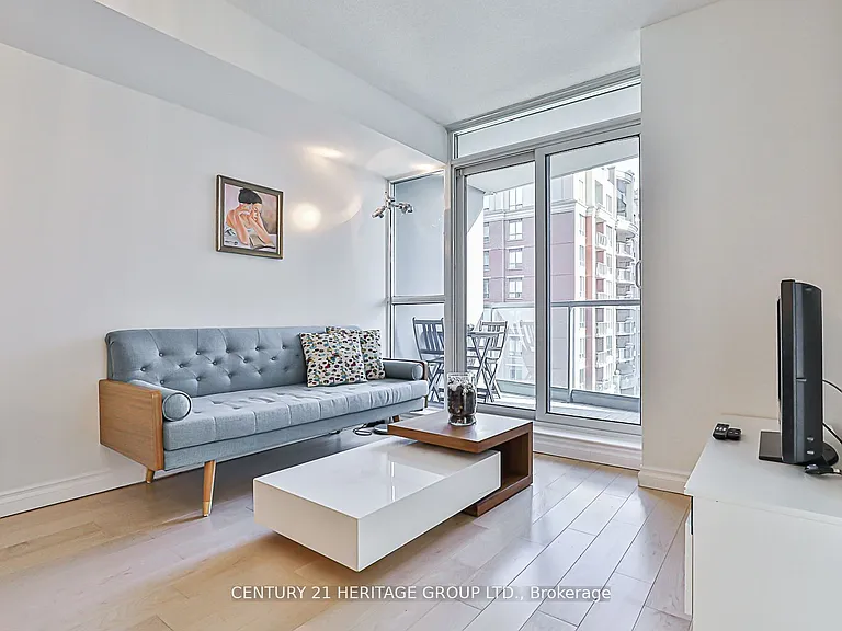 30 Harrison Garden Blvd #701 — Photo 5