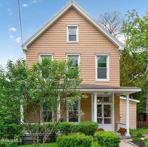 121 Maple Avenue, Troy, NY, 12180