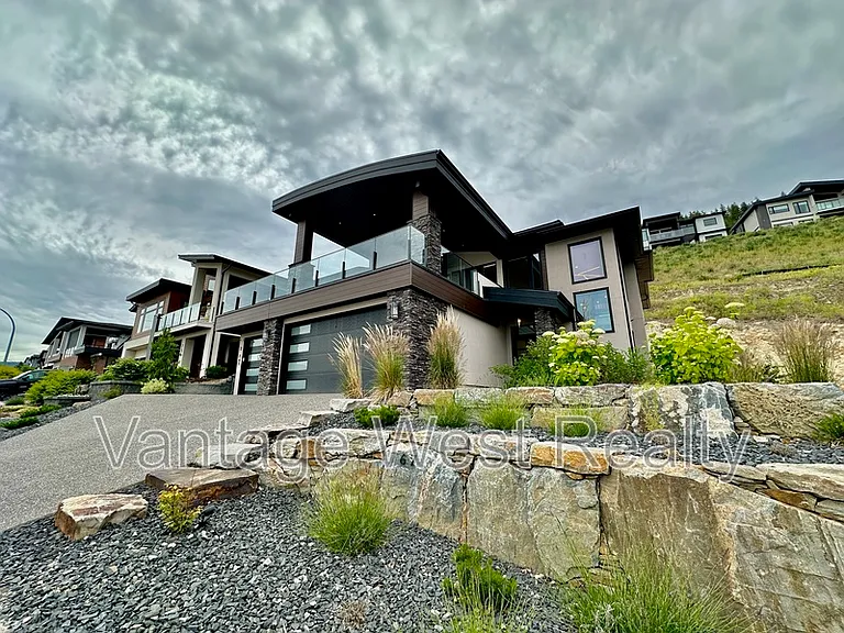 767 Deans Dr #2 — Photo 25
