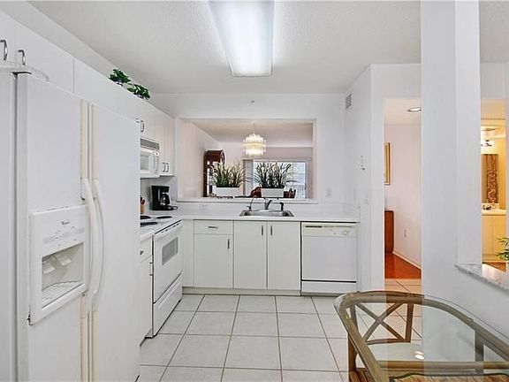 4th image of 9537 Weldon Cir APT I307