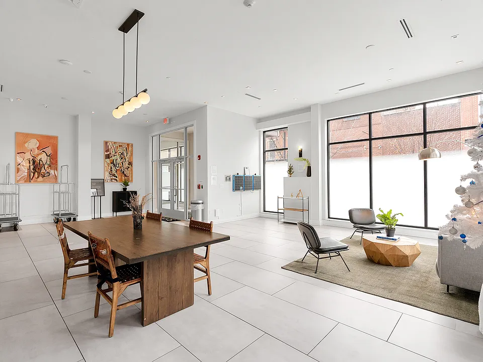 323 Race St #308