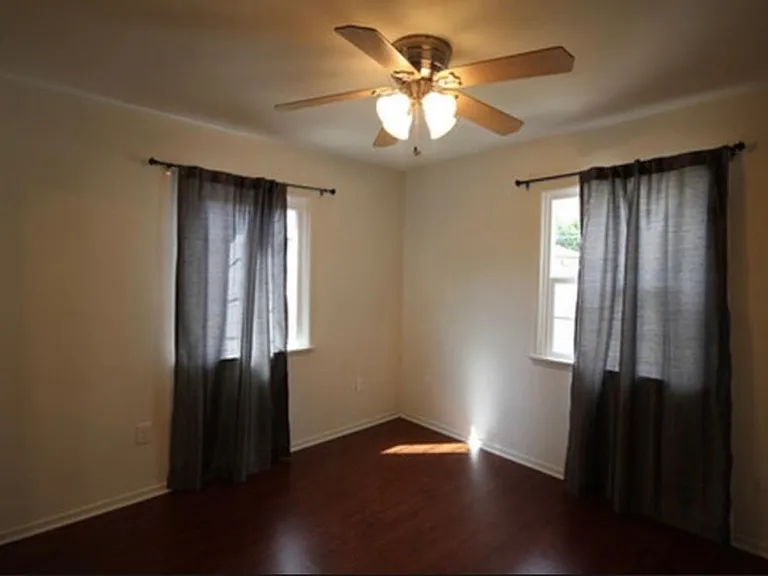 3125 Alameda St — Photo 6