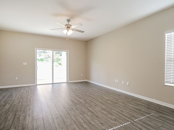 3rd image of 361 Fellbrook Dr