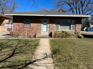 321 S Maple St, North Platte, NE 69101
