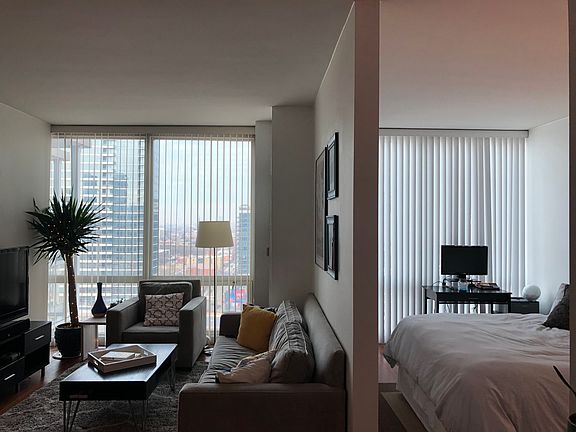 3rd image of 757 N Orleans St APT 1501