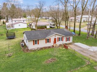 16 Overbrook Dr, Utica, OH