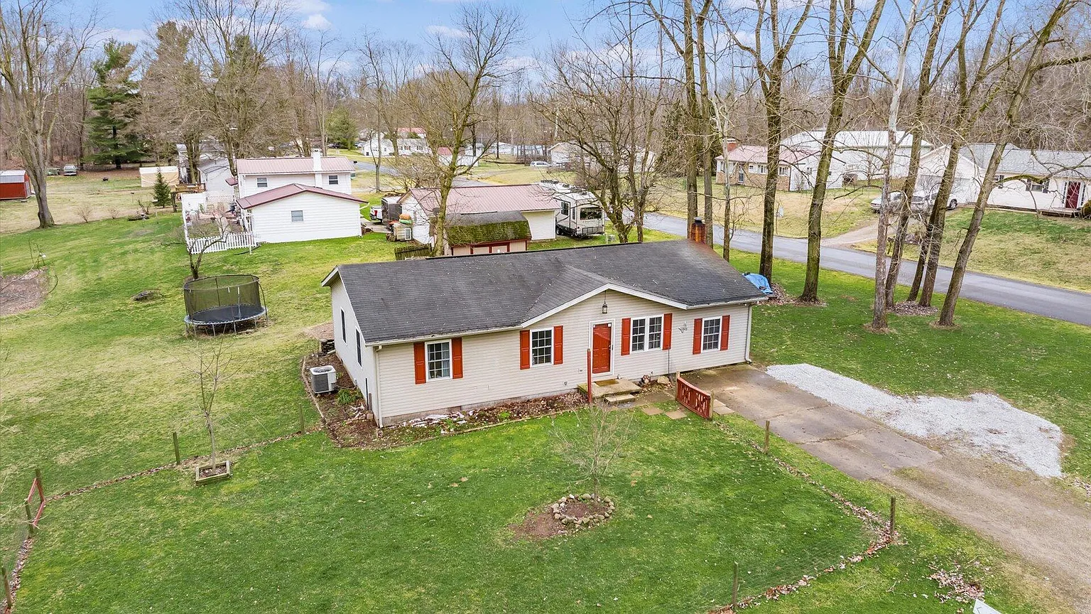 16 Overbrook Dr photo 1