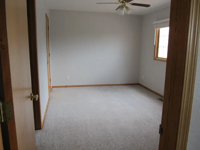 102 Phyllis Ave — Photo 14