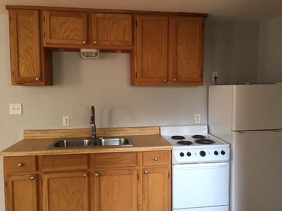 4th image of 513 E Ashby Pl APT 2