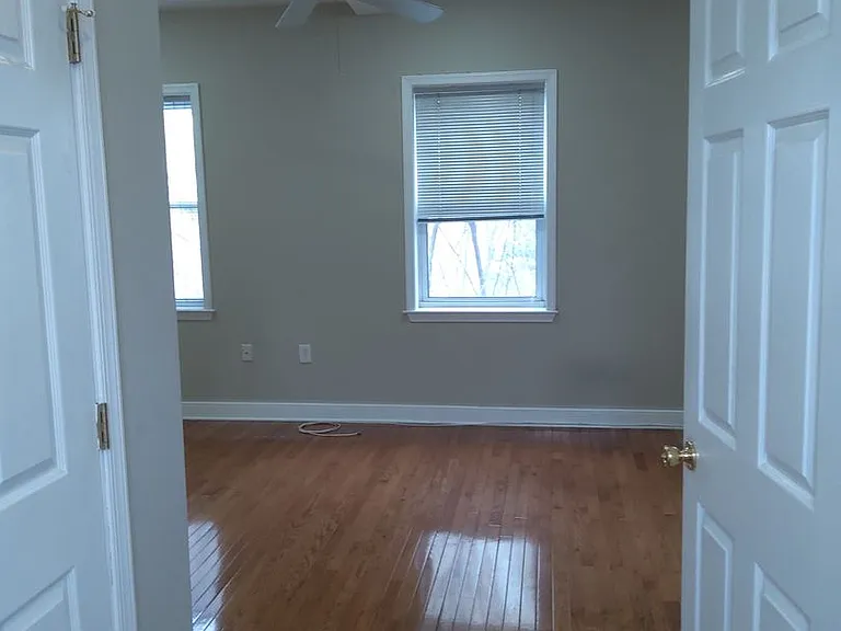 3109 Saint Paul St — Photo 2