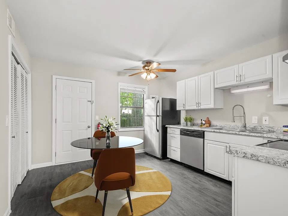 Autumn Pointe Townhomes