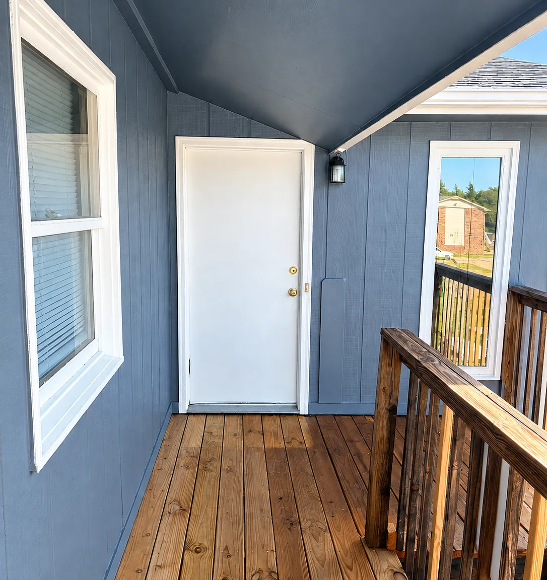 2 bed, 900 sqft, $895 — Photo 2