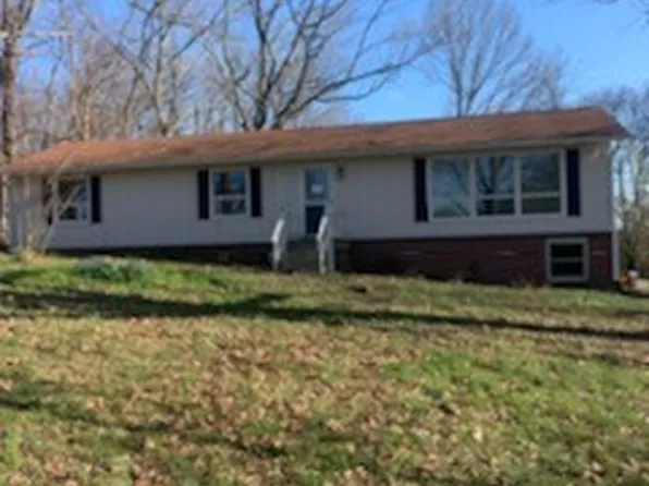 864 Tom Osborne Rd, Columbia, TN 38401