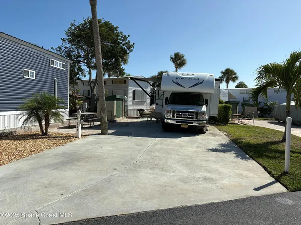 271 Galaxy Ln, Melbourne Beach, FL 32951