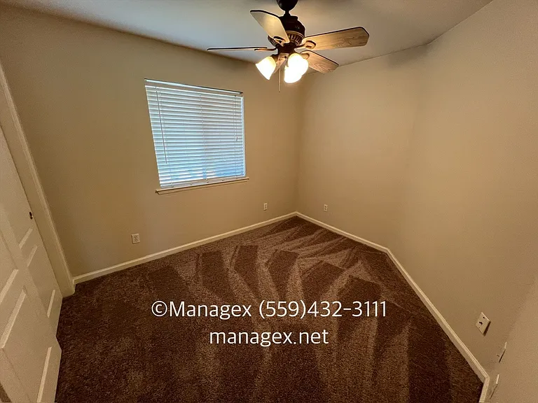 110 N Anderson Ave — Photo 15