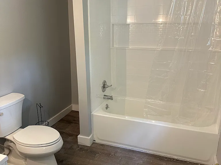 229 Sewall St #B — Photo 9
