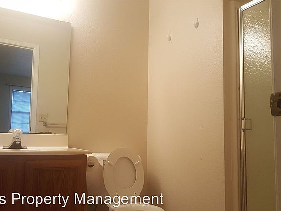 5th image of 1 Church Dr APT 13