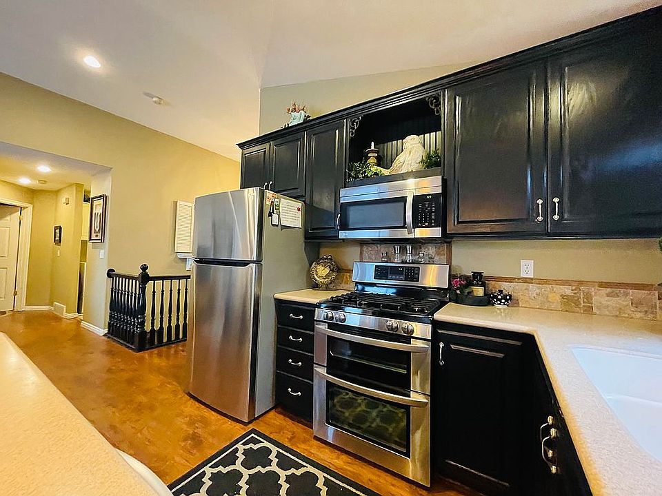 1st image of 262 W 170 N Unit 3