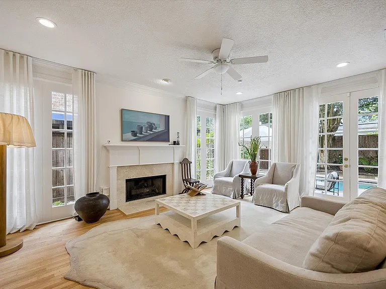 5591 Beverlyhill St — Photo 3