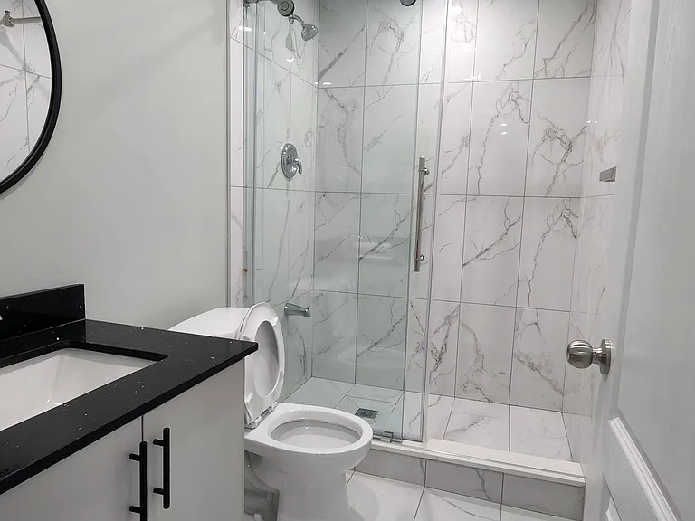 802 Cedarvale Dr #BASEMENT — Photo 4