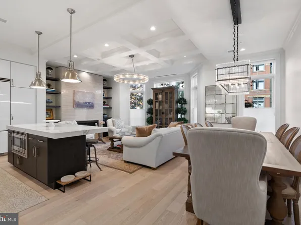 2122 N St NW APT 2, Washington, DC 20037