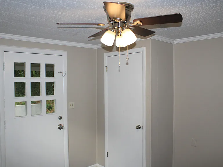 3328 Vaucluse Rd — Photo 23
