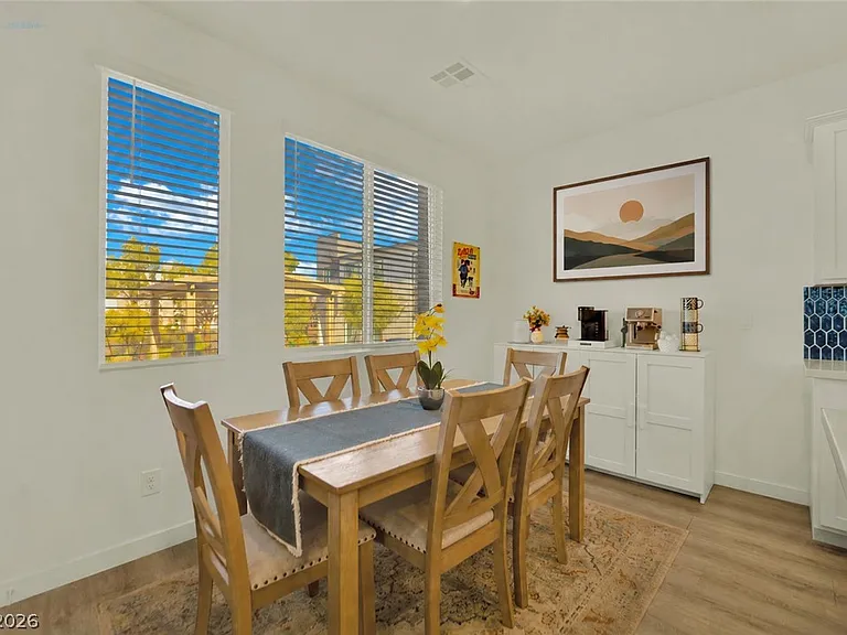 129 Laguna Commons Ln — Photo 7