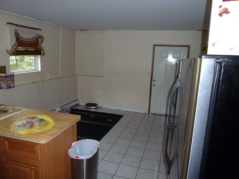 1st image of 18 Glade Ct