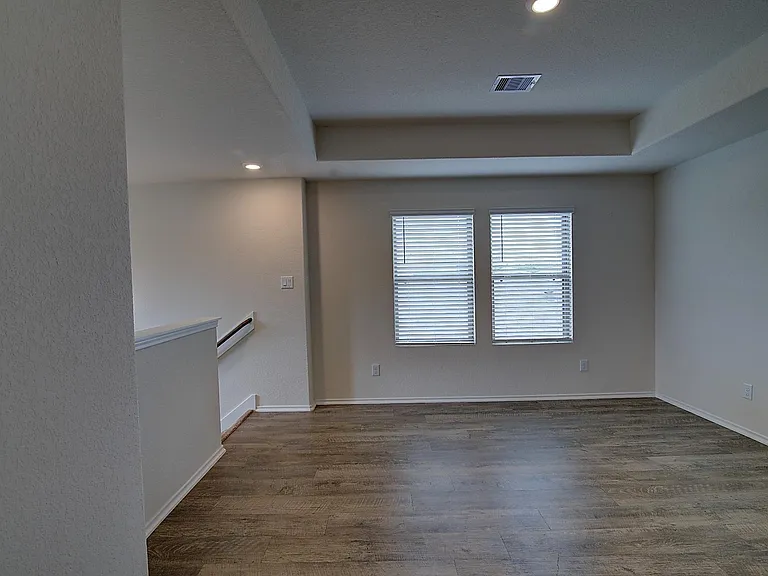 16715 Twisted Pine Dr — Photo 14