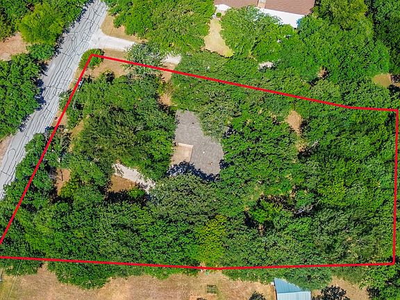 2nd image of 3505 Sunset Ln