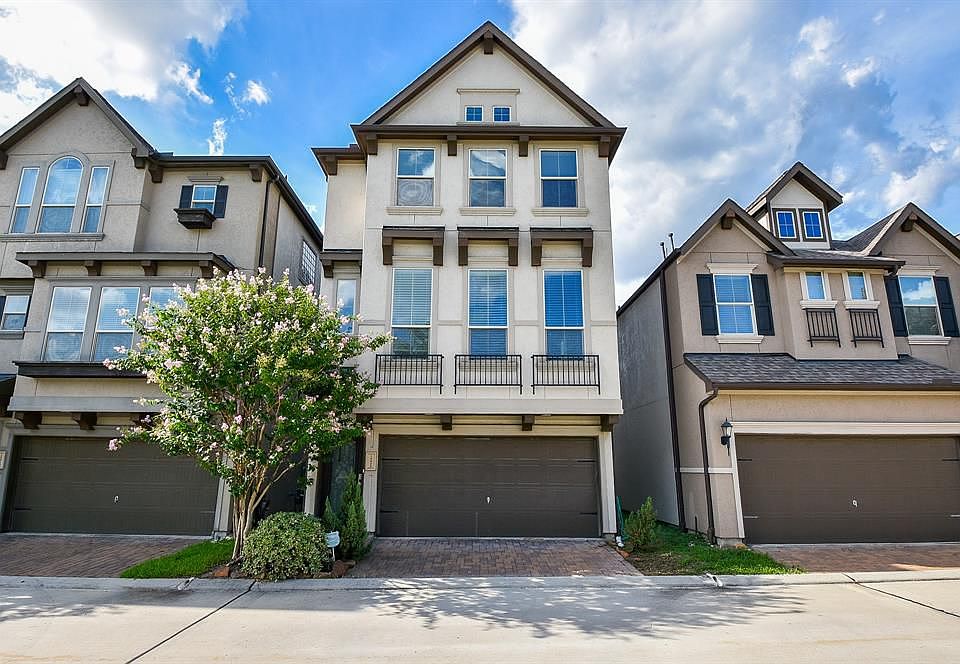 1st image of 10808 Brittmoore Oaks Pl