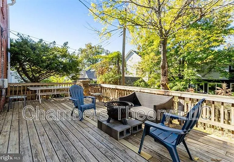 530 N Nelson St #1 — Photo 31