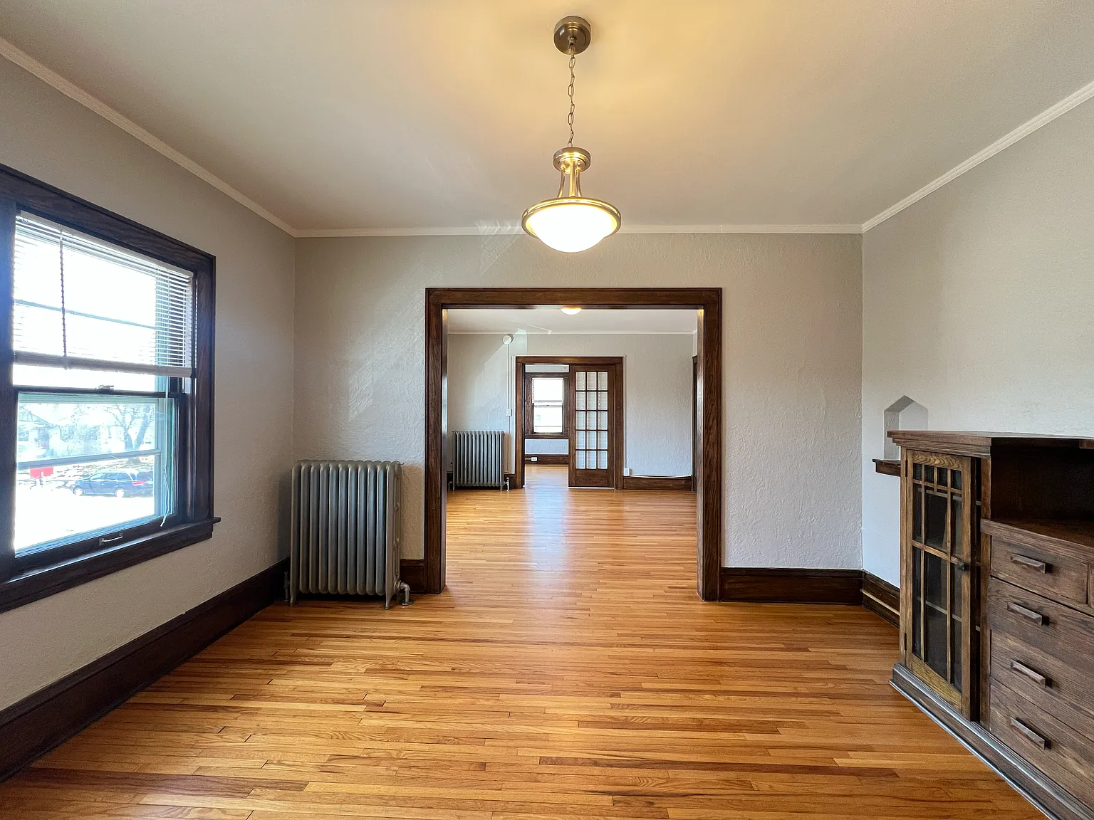2 bed, 820 sqft, $1,745 — Photo 4