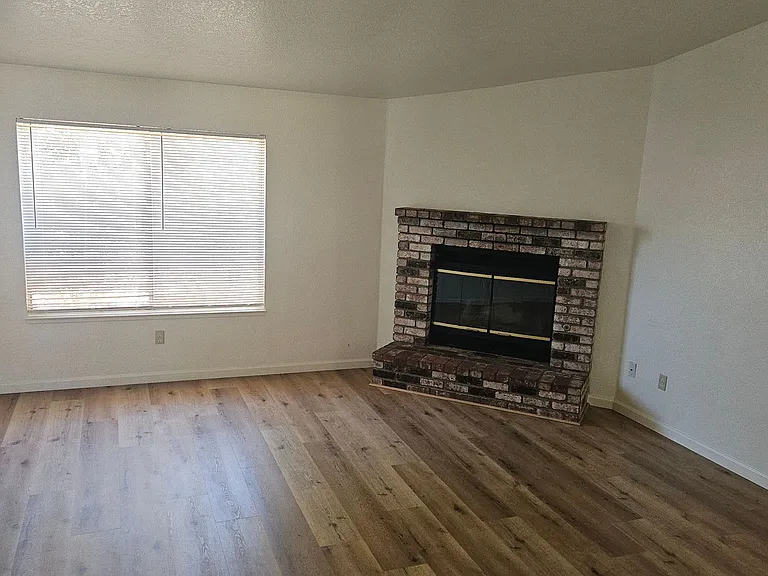 3713 E Orangeburg Ave — Photo 16