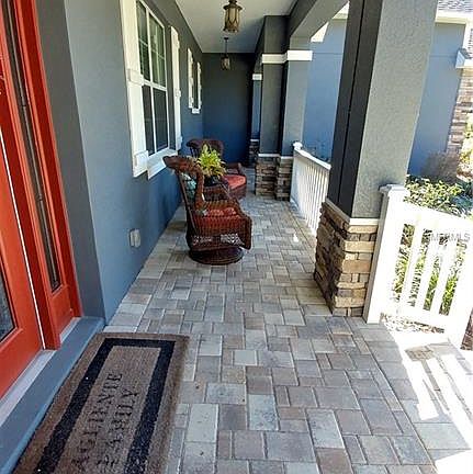 5th image of 16061 Acorn Cir