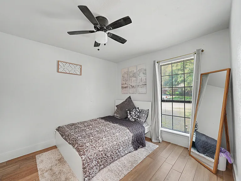 2716 Echo Point Dr — Photo 6