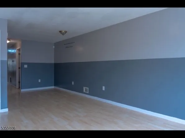 239 N 19th St #1, East Orange, NJ 07017